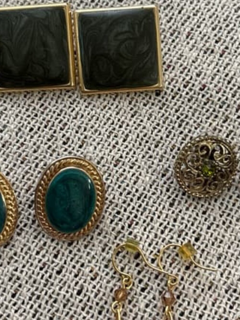 4 pairs of vintage earrings